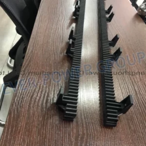 Factory M4 2 Eyes Heavy Plastic Automatic Door Gear Rack