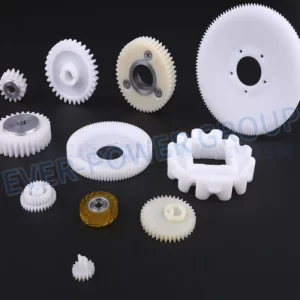 Injection Mold Low Cost Small Cog-Wheel Nylon Plastic Spur Gears for Motor